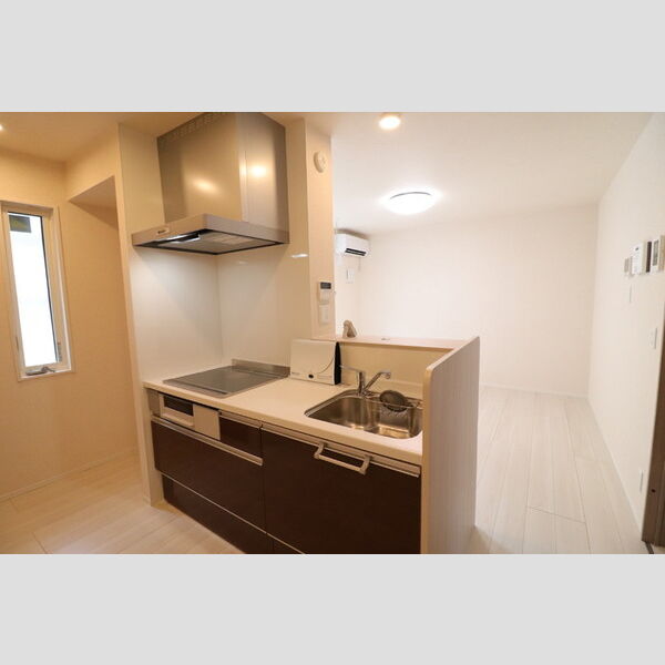 キッチン (IHクッキングヒーター付き対面キッチン)