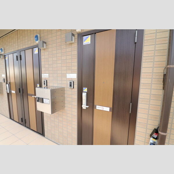 玄関 (玄関)