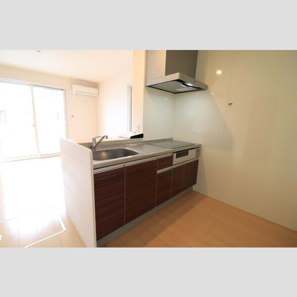 キッチン (IHクッキングヒーター付き対面キッチン)