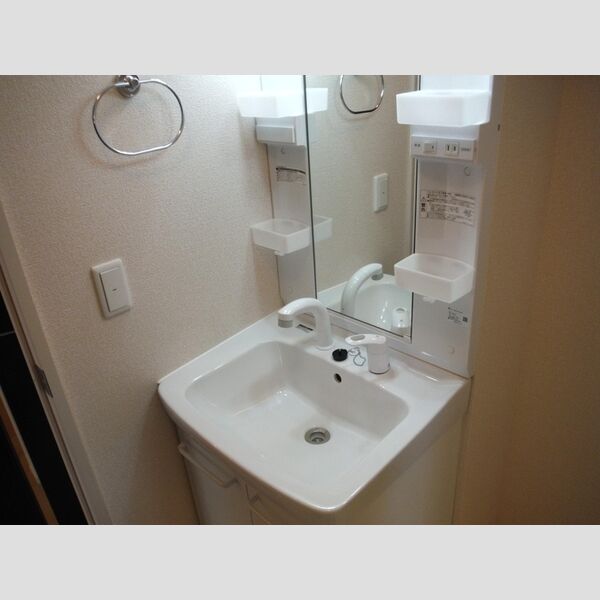 洗面所 (洗髪洗面化粧台)