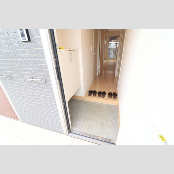 玄関 (玄関)