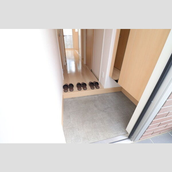 玄関 (玄関)