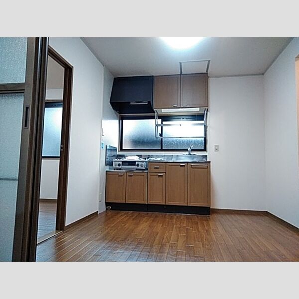 居室・リビング (DK)