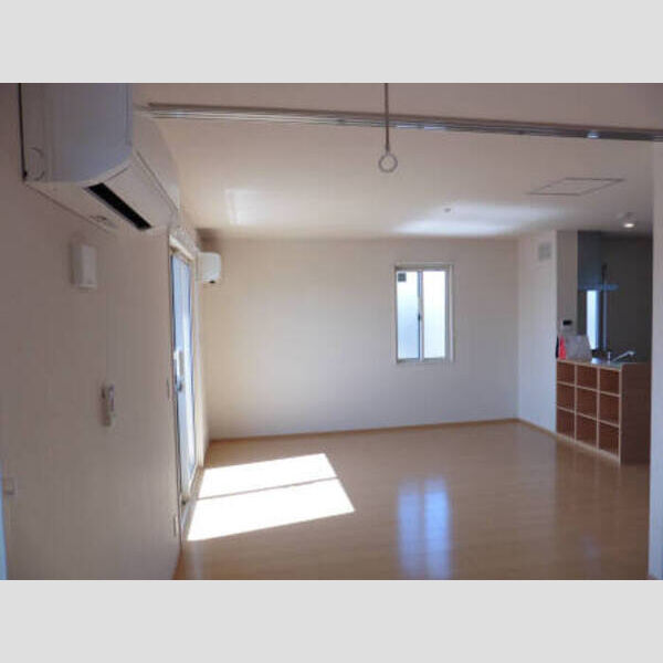 居室・リビング (Y　Flats201号 LDK～洋室)