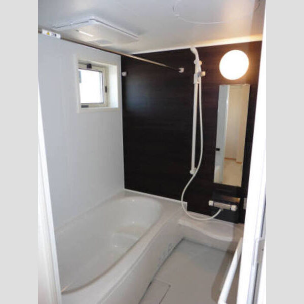 バス (Y　Flats201号 浴室)