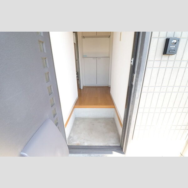 玄関 (玄関)