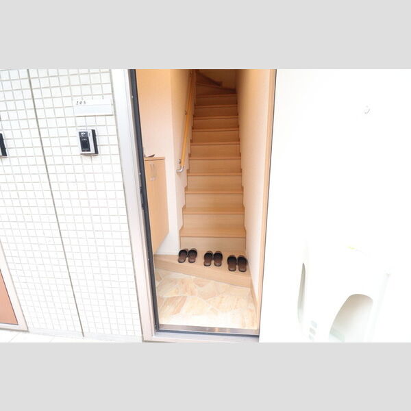玄関 (玄関)