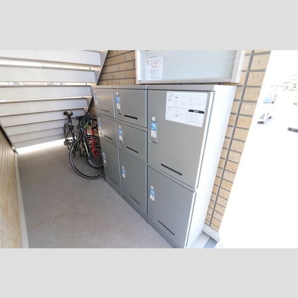 現地周辺 (宅配ボックス)