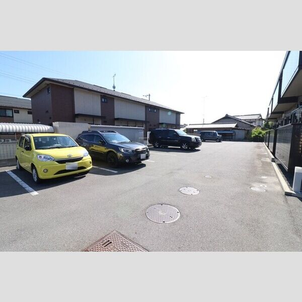 駐車場 (駐車場)