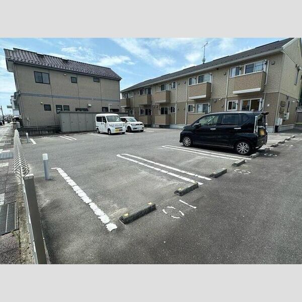 駐車場 (駐車場)