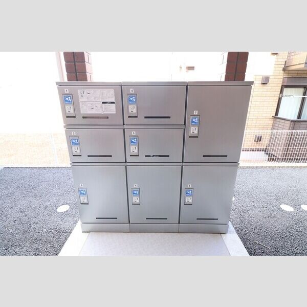 現地周辺 (宅配ボックス)