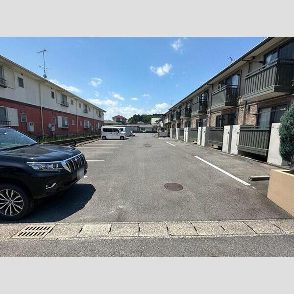 駐車場 (駐車場)