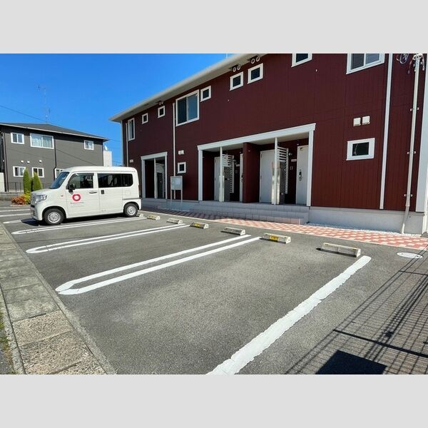 駐車場 (駐車場)