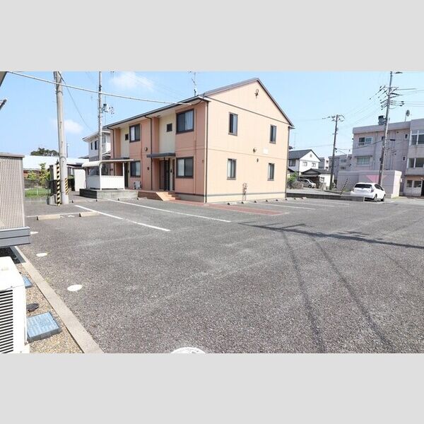 駐車場 (駐車場)