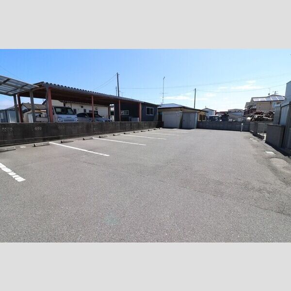 駐車場 (駐車場)