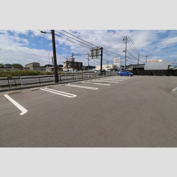 駐車場 (駐車場)