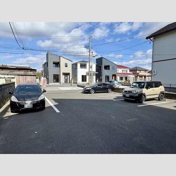 駐車場 (駐車場)