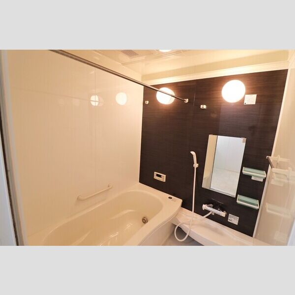 バス (ユニットバス)