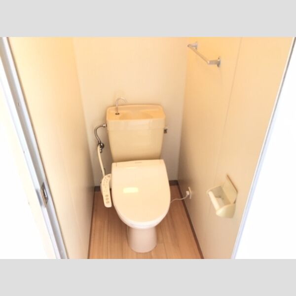 トイレ (温水洗浄便座)