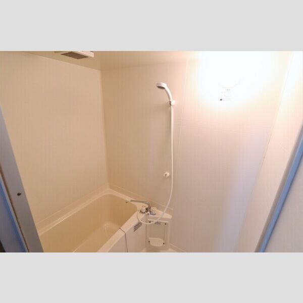 バス (ユニットバス)