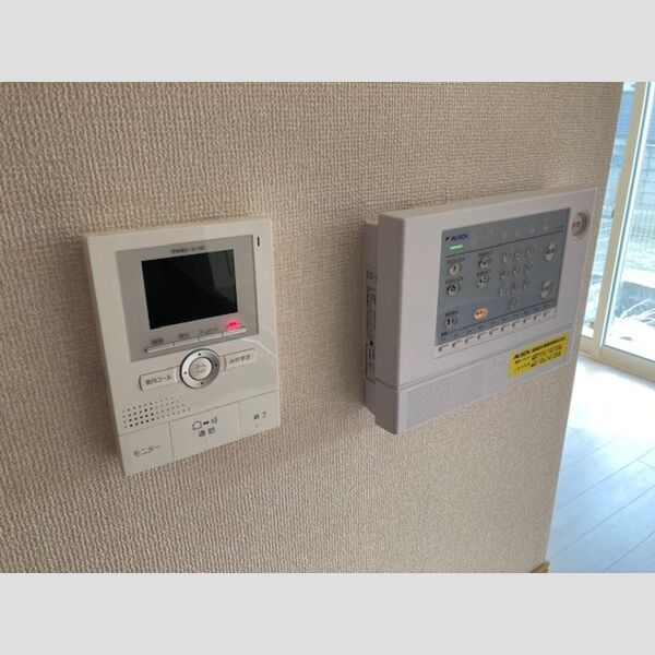 その他設備 (録画機能付きTVインターホン)