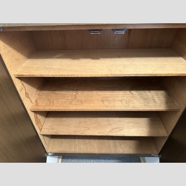 玄関 (シューズBOX)
