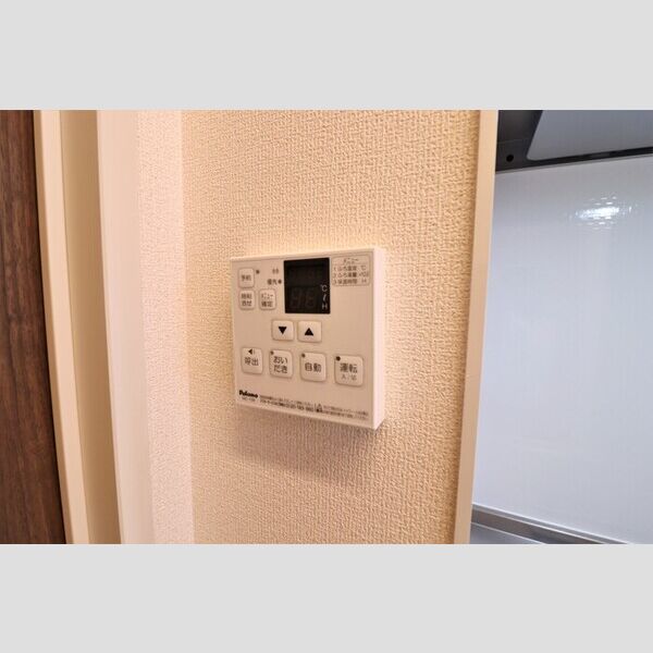 その他 (追い焚き機能付き給湯操作パネル)