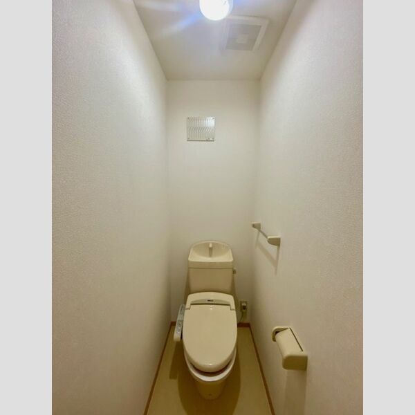 トイレ (温水洗浄便座)