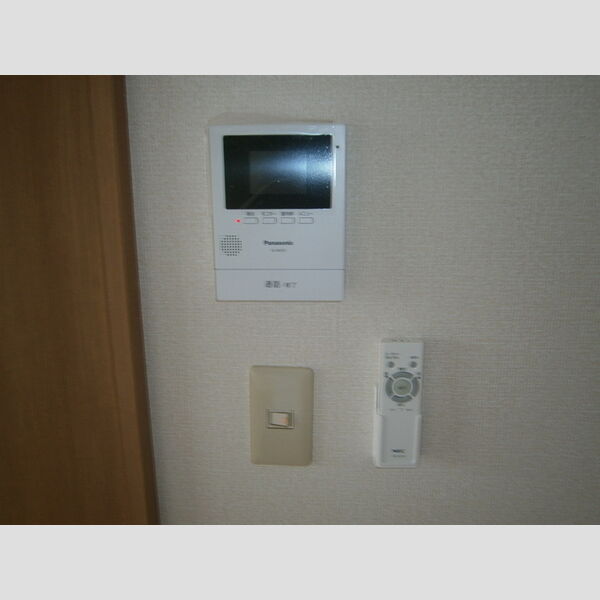 その他設備 (TVインターホン)