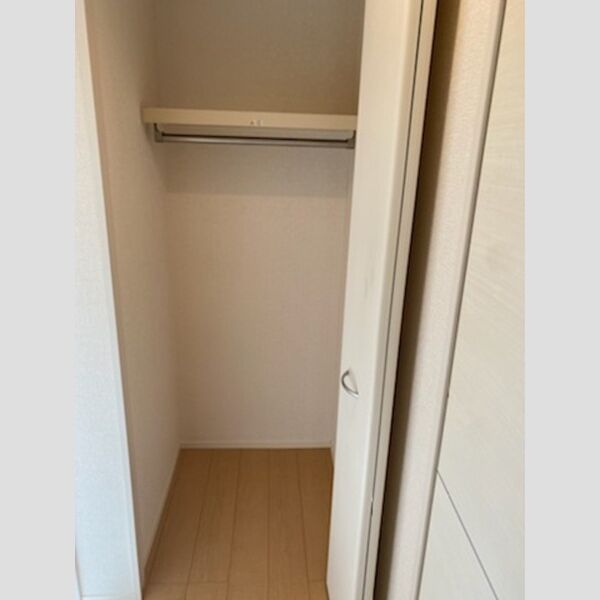 収納 (クローゼット)
