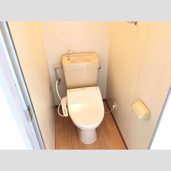 トイレ (温水洗浄便座)