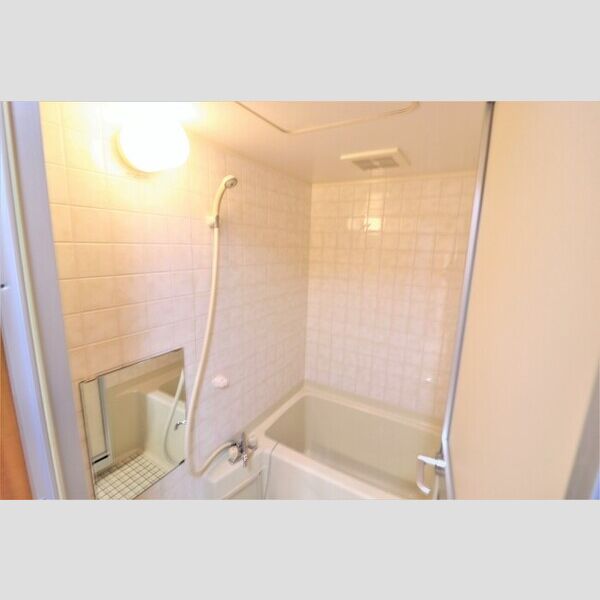 バス (ユニットバス)