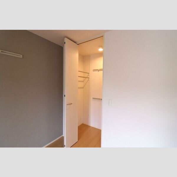 収納 (クローゼット)