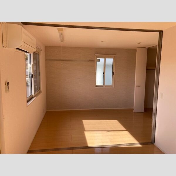 その他 (洋室6帖)