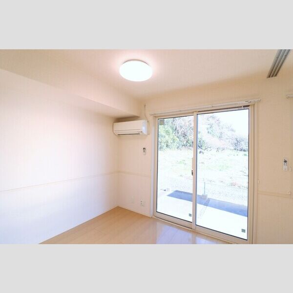 居室・リビング (DK)