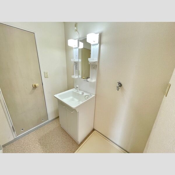 洗面所 (洗面所)