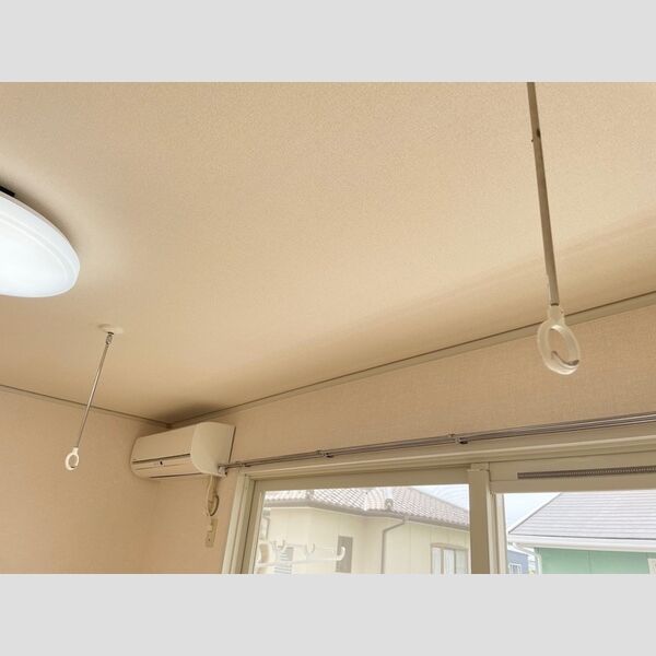 その他設備 (室内物干し)