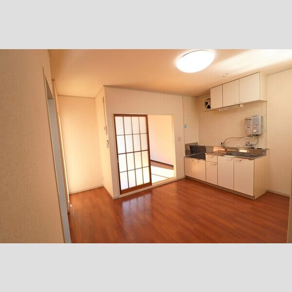 居室・リビング (DK)