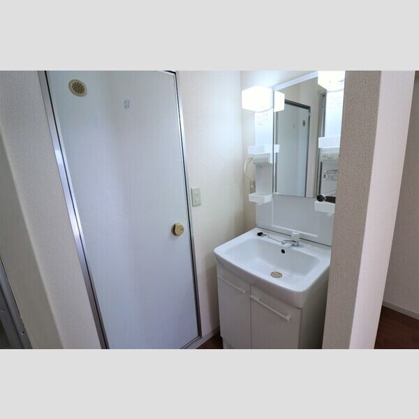 洗面所 (洗面室)