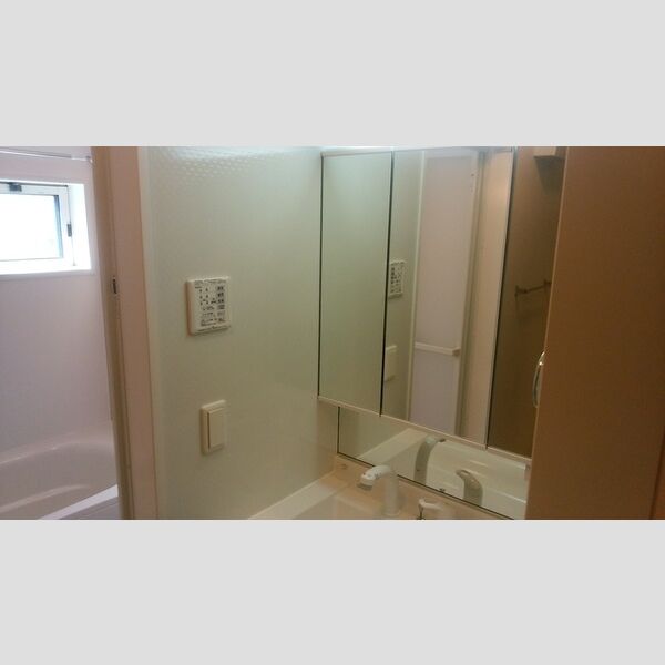 洗面所 (洗面化粧台)