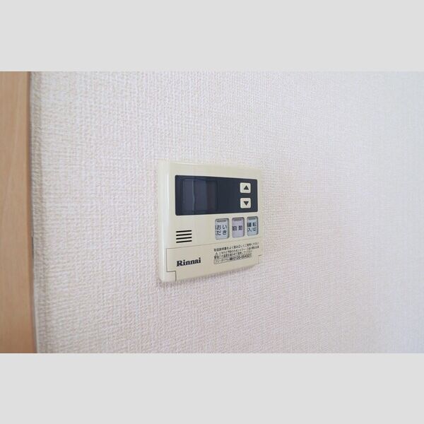 その他 (追い炊き機能付き給湯操作パネル)