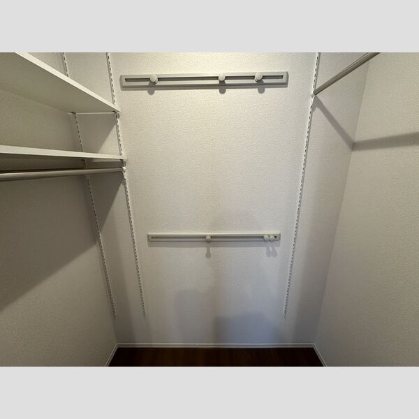 収納 (収納スペース)