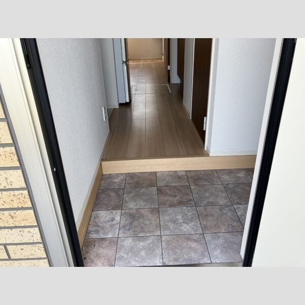 玄関 (玄関)