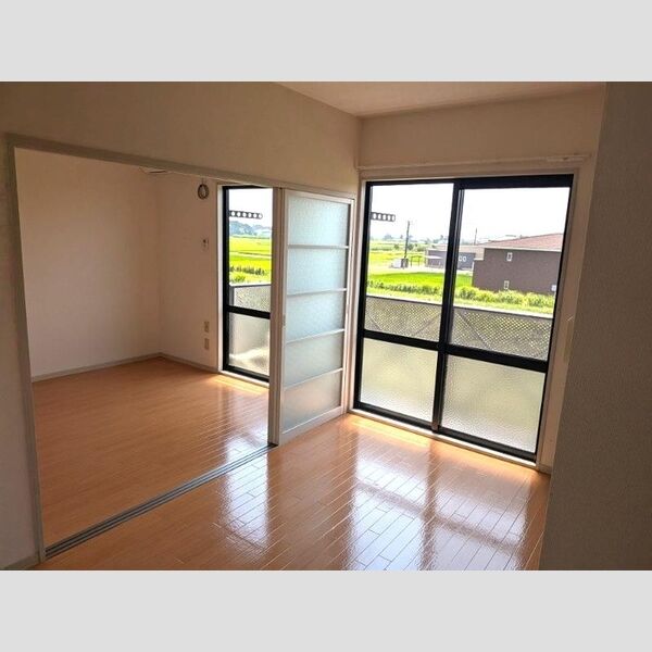 居室・リビング (K)