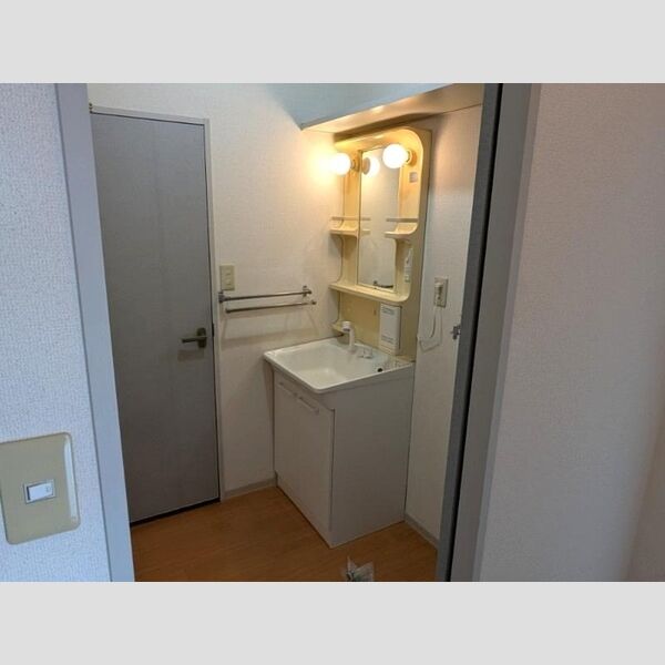 洗面所 (洗面室)