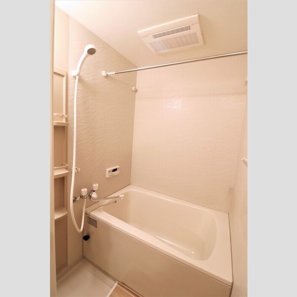 バス (ユニットバス)