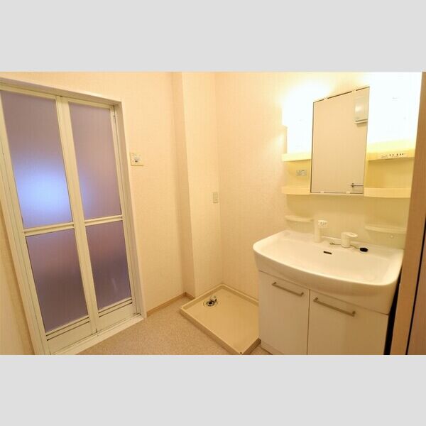 洗面所 (洗面室)