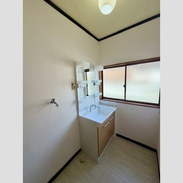 洗面所 (洗面室)