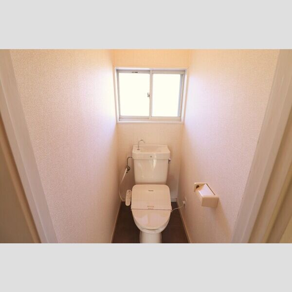 トイレ (温水洗浄暖房便座付きトイレ)