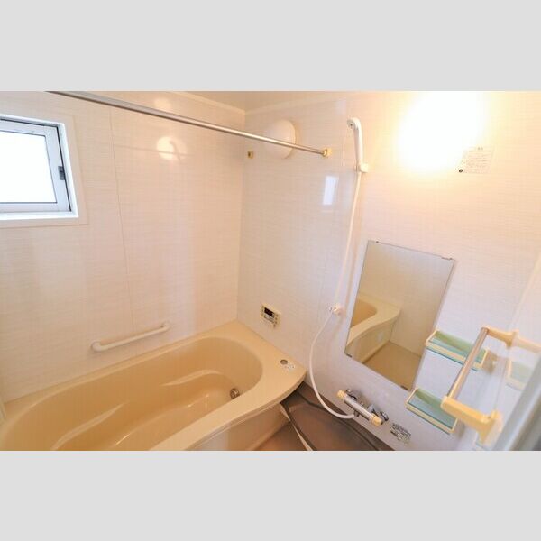 バス (ユニットバス)